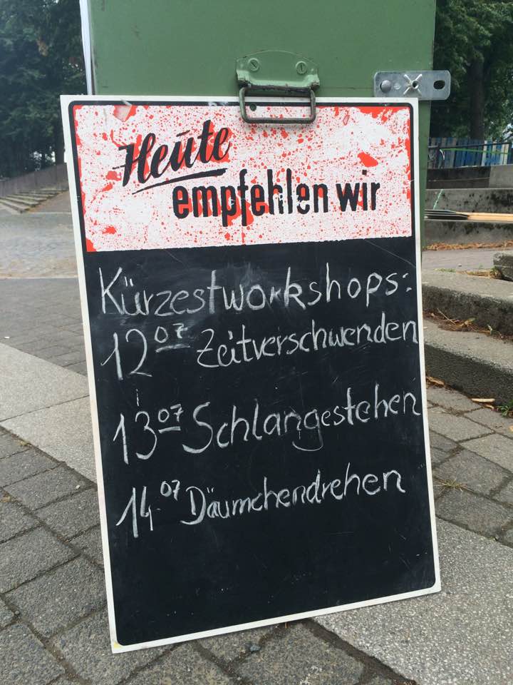 Wart_Warten_Kunst_des_Wartens_Servicekomplizen_Servicepioniere